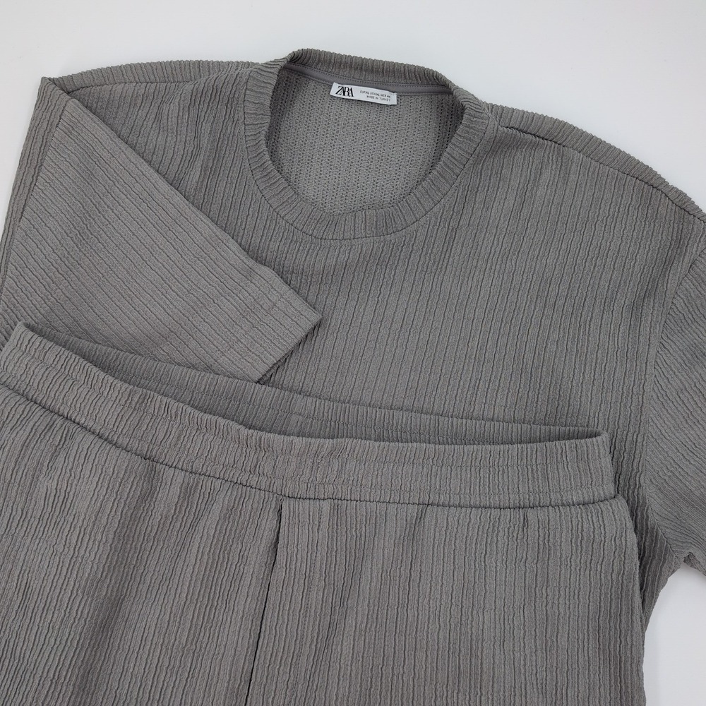 Zara Textured Pleated Two Piece Set Mens XL Grey Short Sleeve Shirt and Shorts